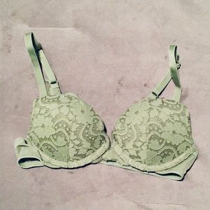 32AA Xhilarations Push-Up Bra